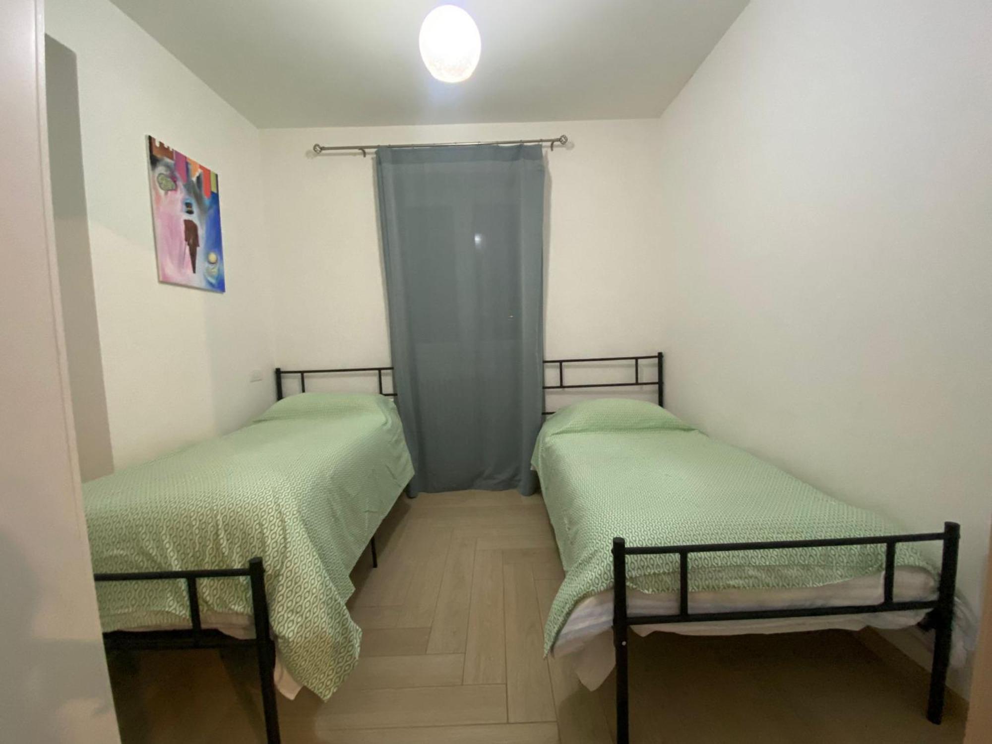 Appartato A 5 Minuti Dal Mare Apartment Imperia Bagian luar foto